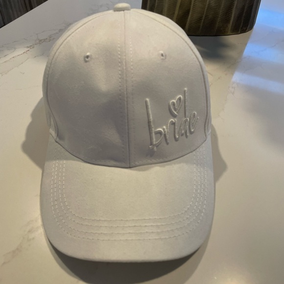 Bride Hat - Picture 2 of 4